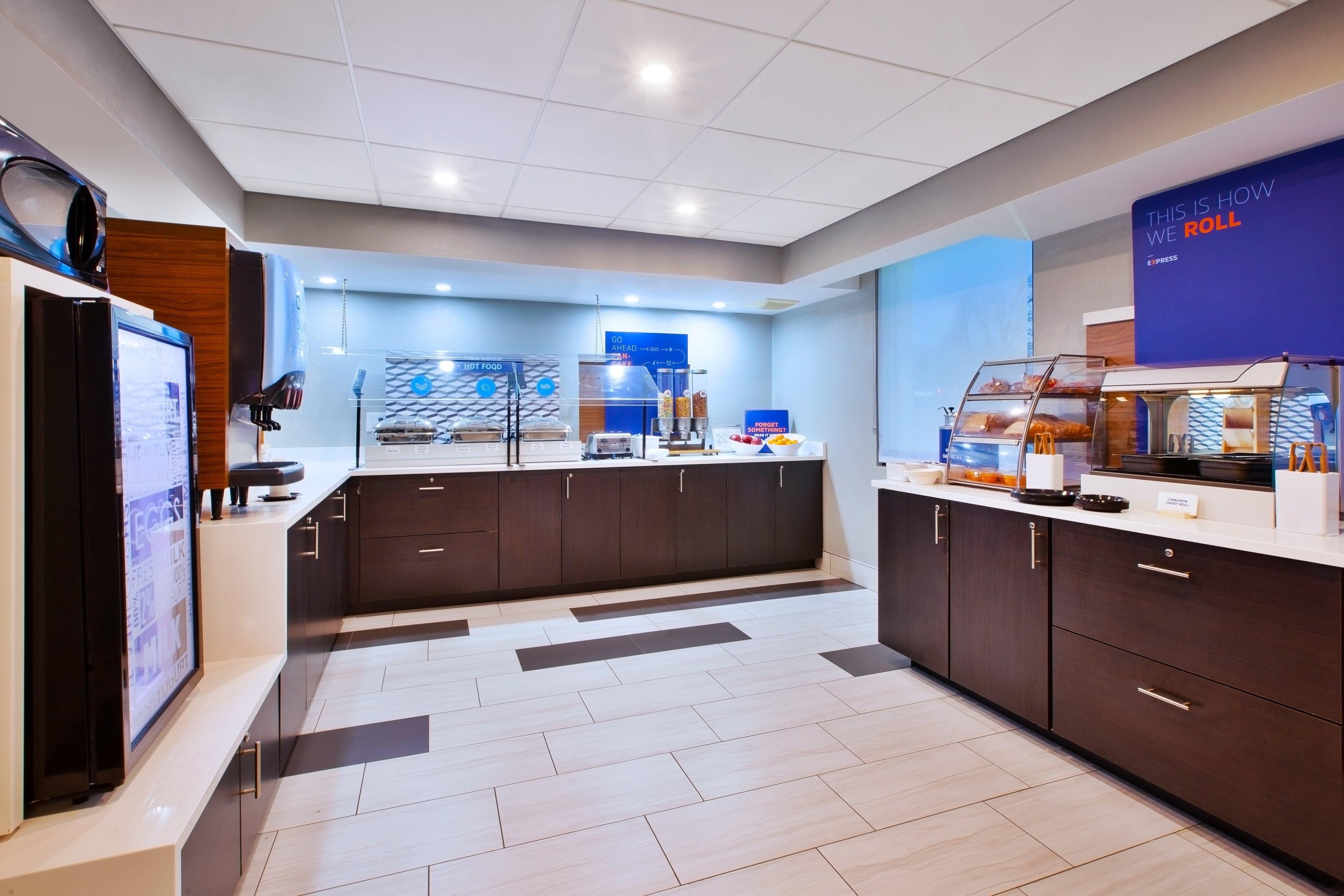 Holiday Inn Express Fairfax-Arlington Boulevard By Ihg Zewnętrze zdjęcie