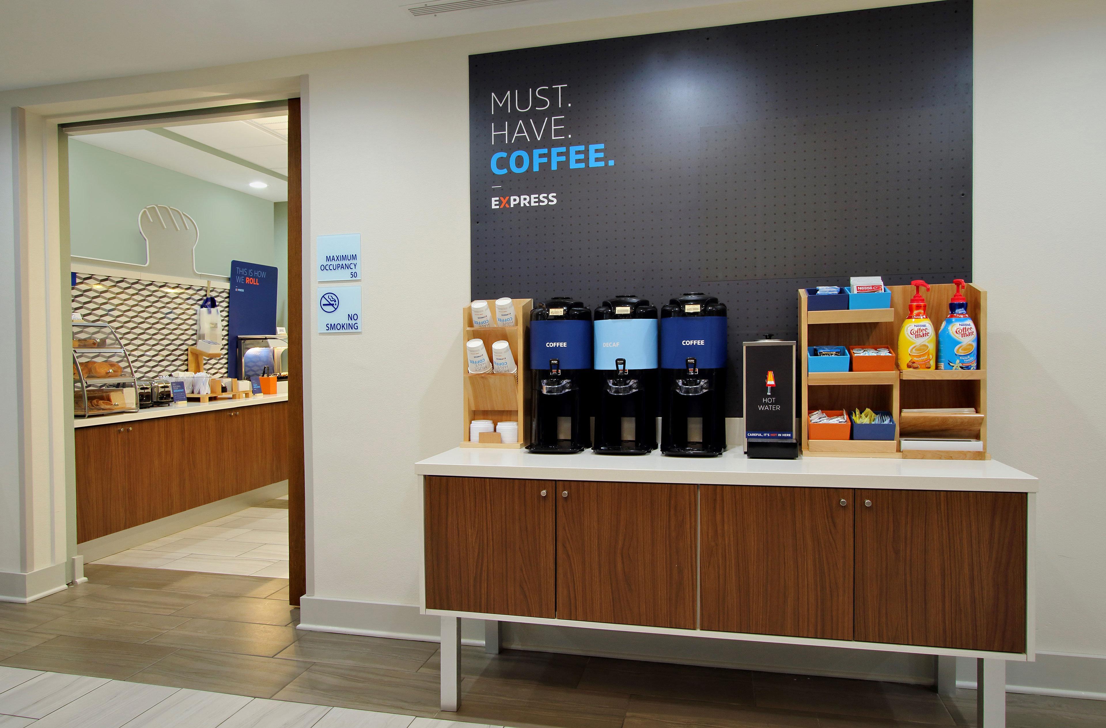 Holiday Inn Express Fairfax-Arlington Boulevard By Ihg Zewnętrze zdjęcie